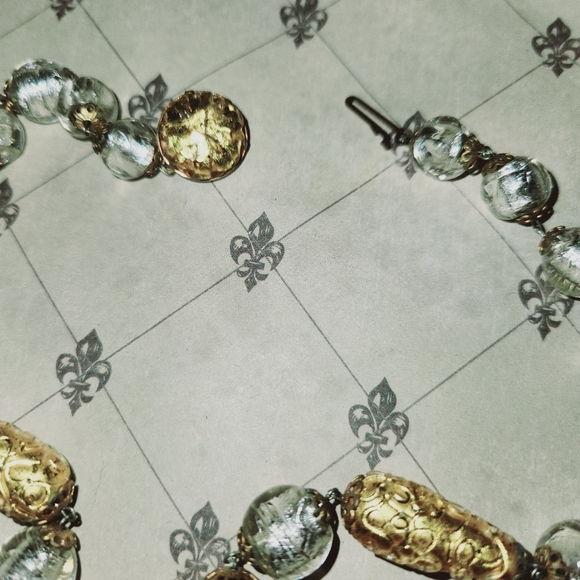 Stunning Decorative Gold Gilt Metal Bead & Spun Glass Bead Necklace Vintage - Picture 6 of 7